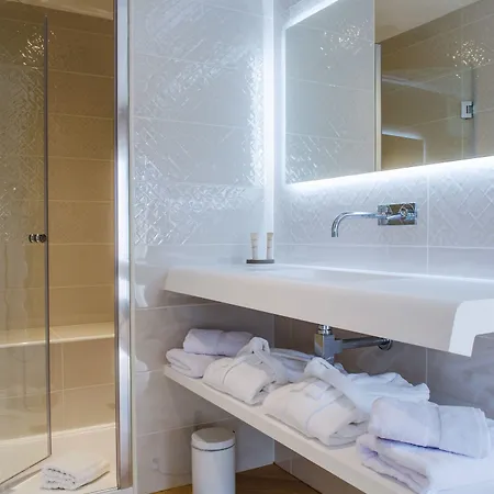 Le Xix Hotel 3*