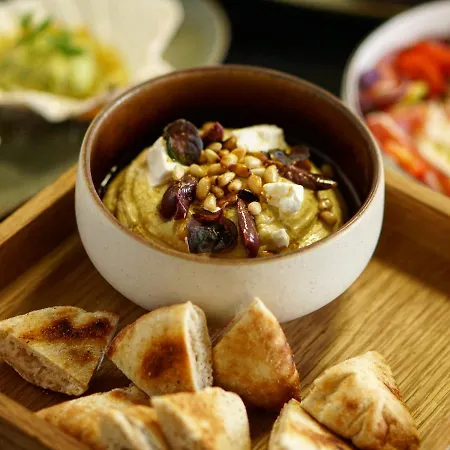 Le Xix מלון בזייה