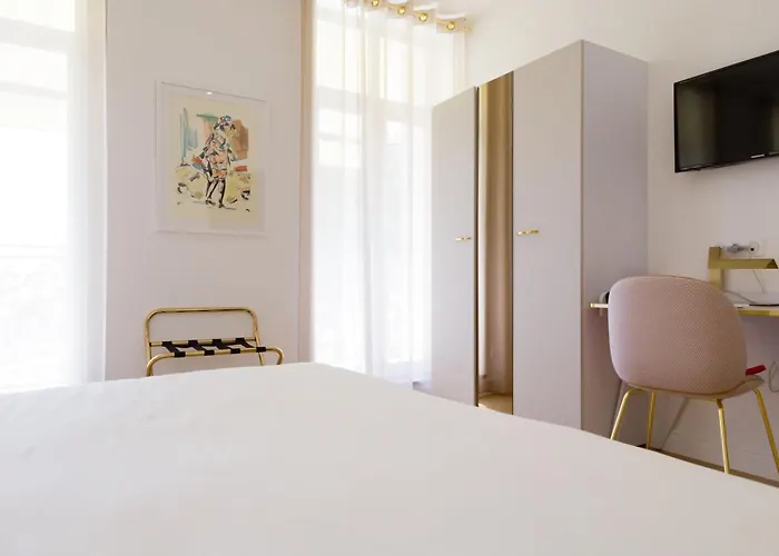 Le Xix Hotel 3*